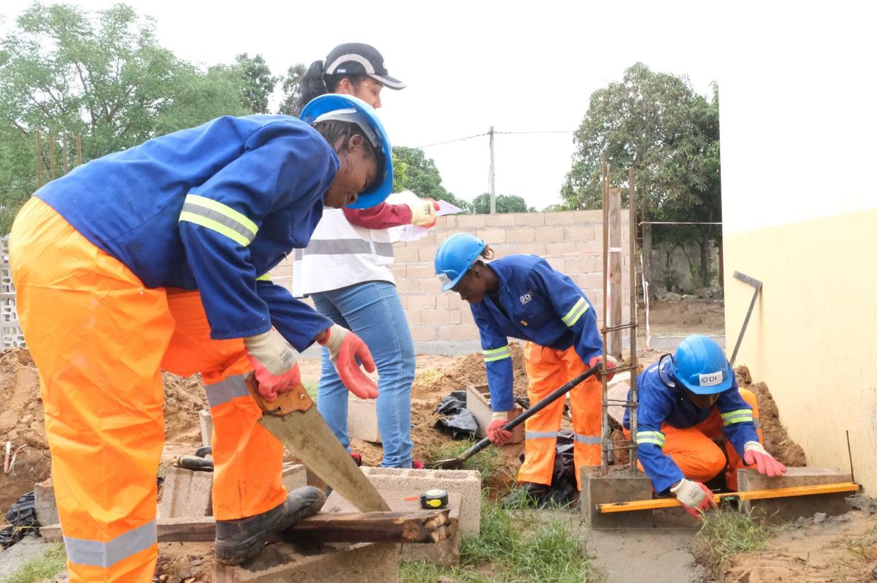 Engajamento feminino na construção civil